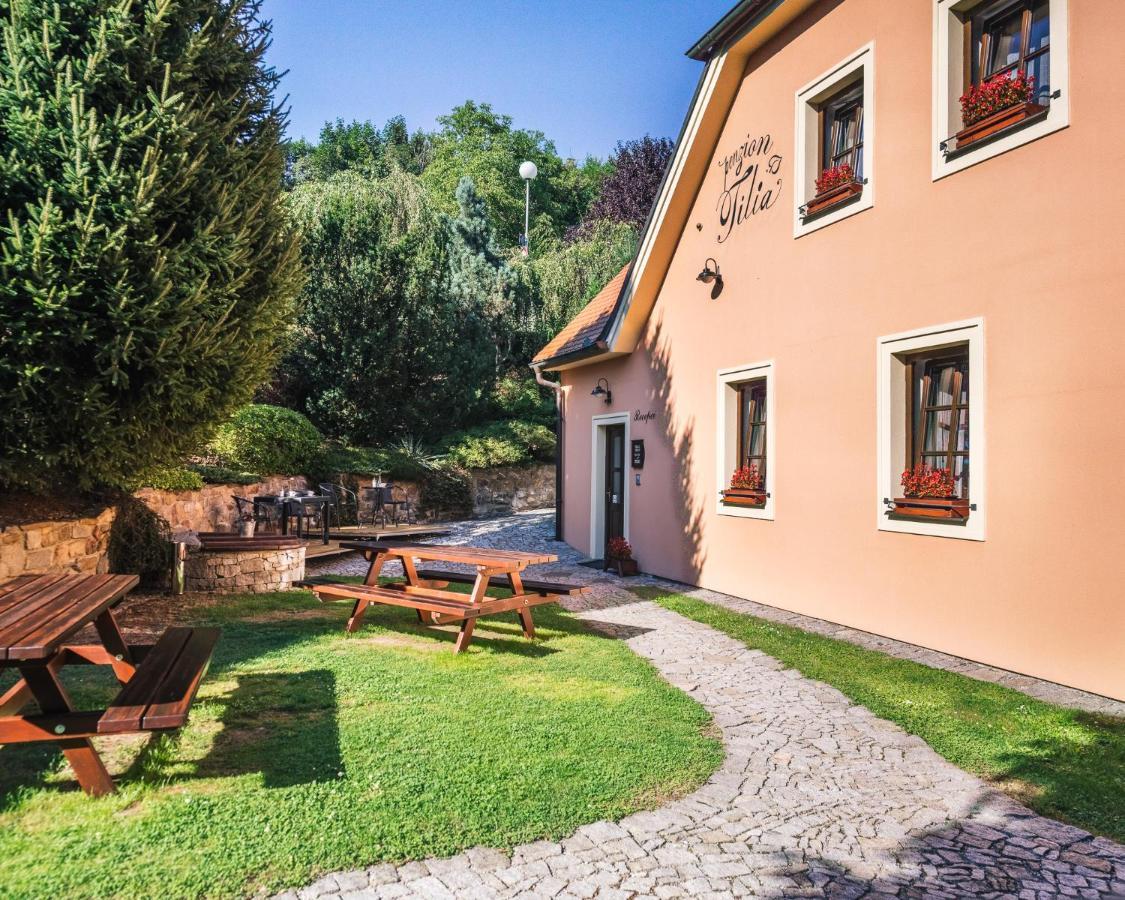 Penzion Tilia Český Krumlov Buitenkant foto